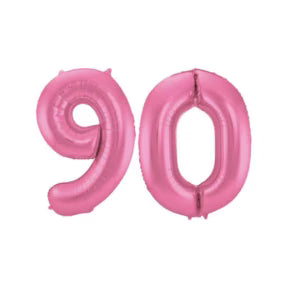 90 jaar versiering voor een bijzondere verjaardag vol sfeer en herinneringen