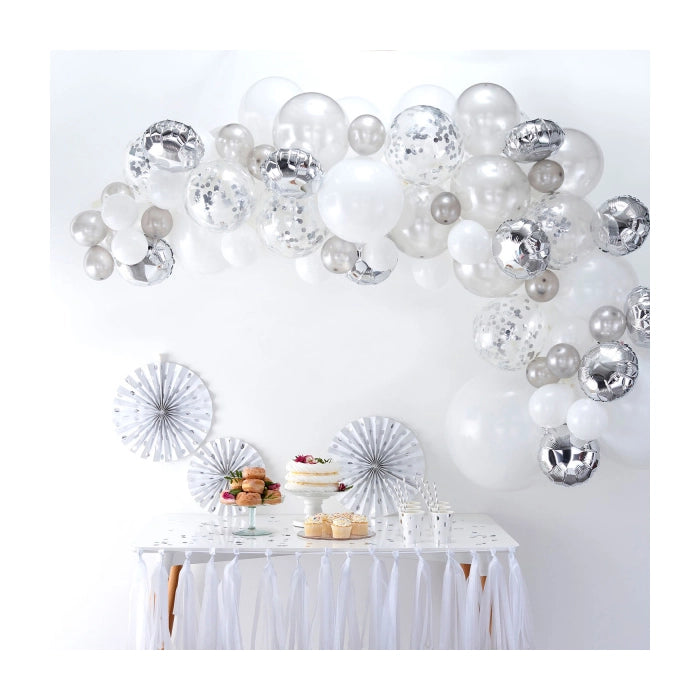 Ballonnenboog zilver en wit Ginger Ray
