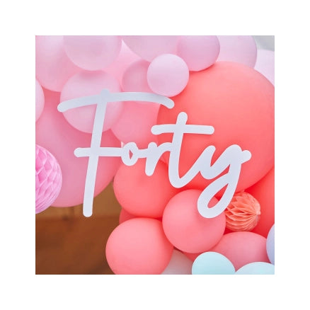Decoratieletters Forty wit 30x75cm foam